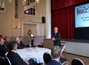 legal-general-grote-verplichtstelling-moet-op-de-helling-photo