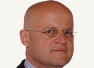 maak-zelfstandigenaftrek-voorwaardelijk-van-adequaat-verzekerd-zijn-photo