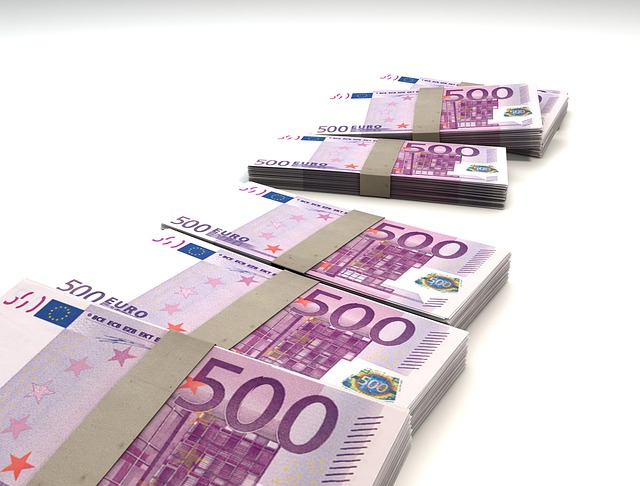 euro-163475_640 ‘Nederlandse banken komen bij nieuwe Basel-regels €18 tot €25 miljard tekort’
