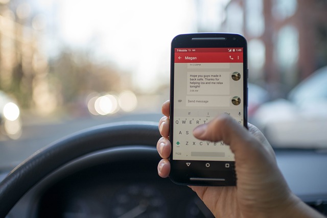 Interpolis lanceert spaaractie om mobielgebruik tijdens rijden terug te dringen