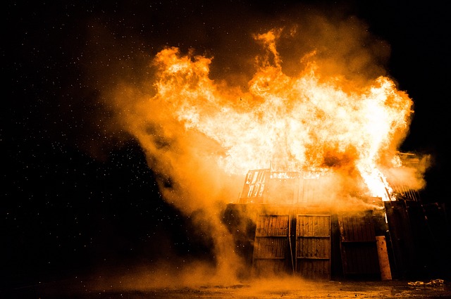 fire-1030751_640 Reaal: Meeste bedrijfsbranden veroorzaakt door menselijk handelen
