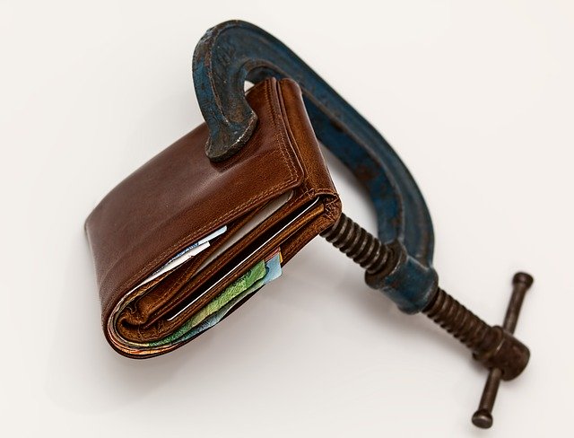 credit-squeeze-522549_640 CFD stelt vergaande noodmaatregelen voor in Corona Crisis Code