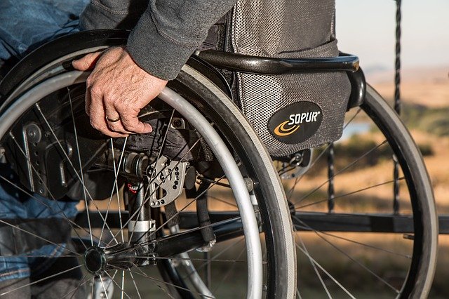 wheelchair-749985_640 Banken verwaarlozen kwetsbare klanten