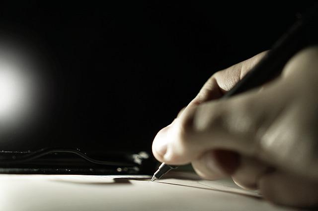 pen-gd456d663c_640 Tijdelijke regeling registratie UBO-register verlengd