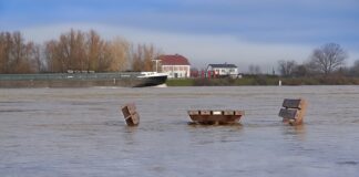 VEH: ‘Maak schade door overstroming primaire keringen verzekerbaar’