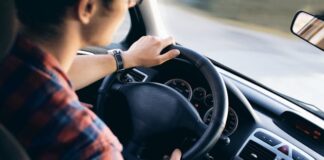 Premie autoverzekeringen ruim 8% gestegen